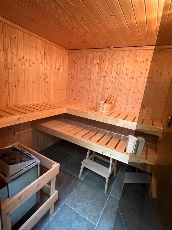 Ferienhaus Auszeit Mit Sauna Schwarz Екстер'єр фото